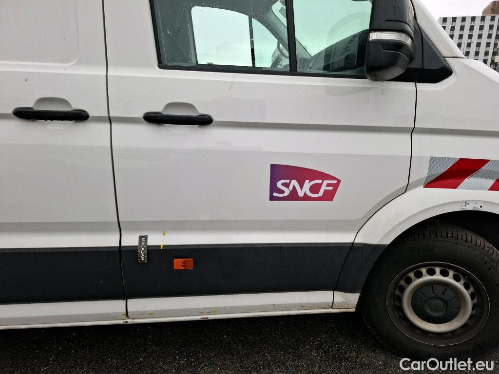  Volkswagen  Crafter  Fourgon Fourgon 35 mittlerer Radstand mit Hochdach FWD 2.0 140CV BVM6 #45