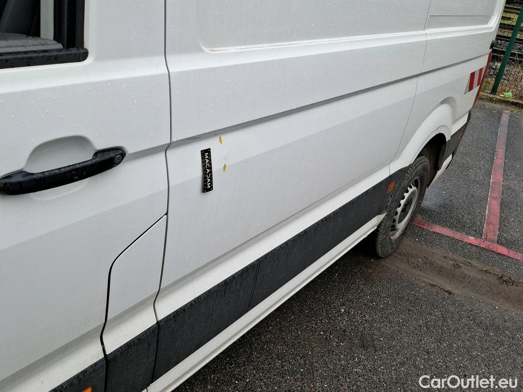  Volkswagen  Crafter  Fourgon Fourgon 35 mittlerer Radstand mit Hochdach FWD 2.0 140CV BVM6 #21