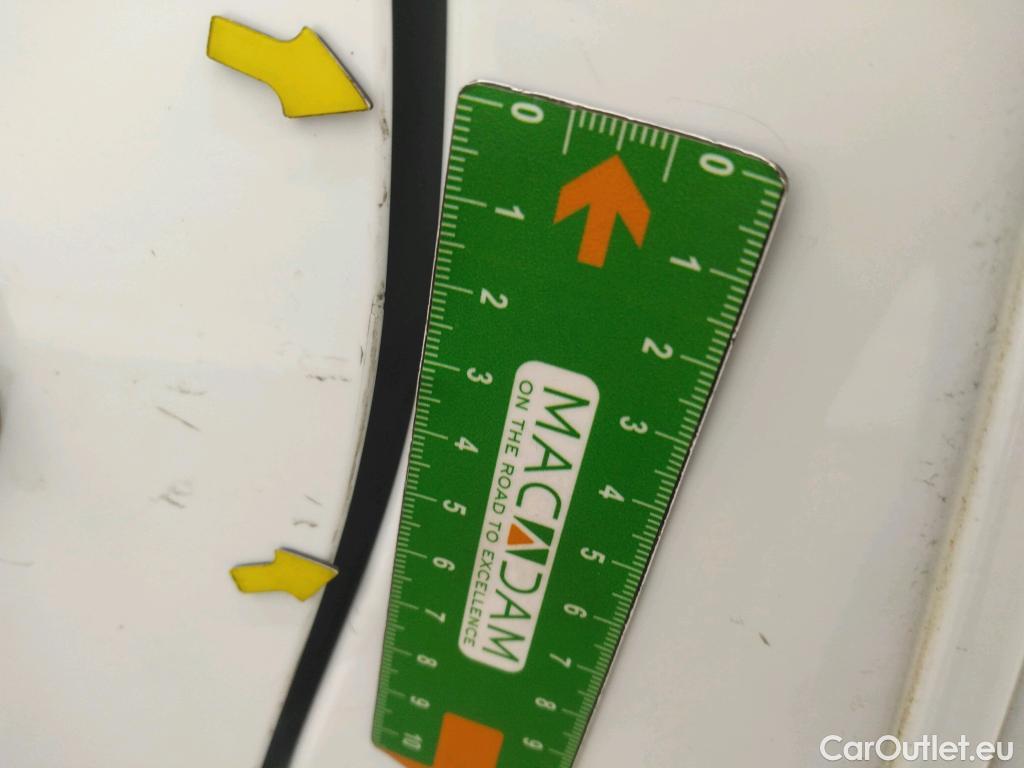  Renault  Trafic  Fourgon L1H1 3T Grand Confort 2.0 dCi 130CV BVM6 E6d #37