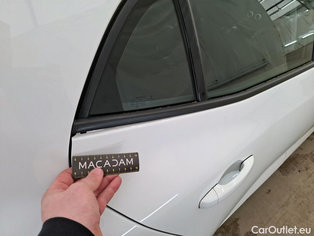  Renault  Megane  IV Berline 5 ptes. Société Air Nav 1.5 dCi 115CV BVM6 E6d #29