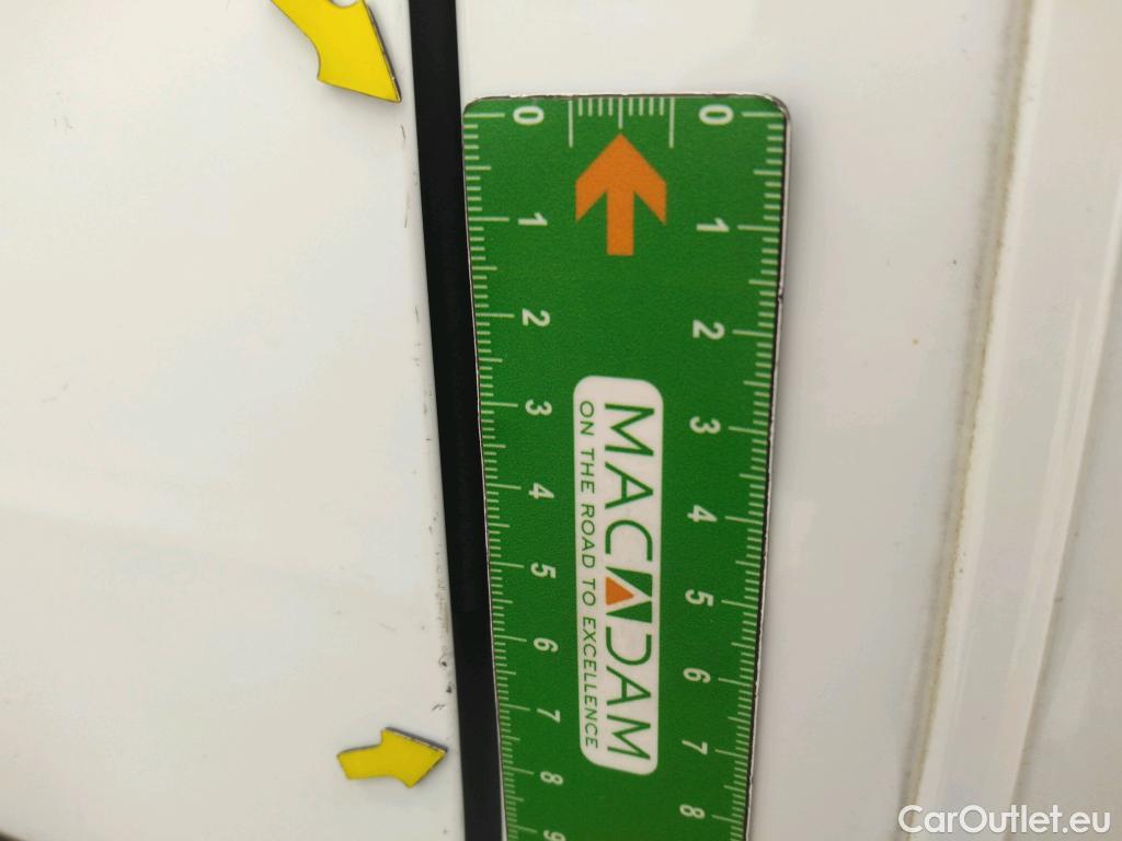  Renault  Trafic  Fourgon L1H1 3T Grand Confort 2.0 dCi 130CV BVM6 E6d #36