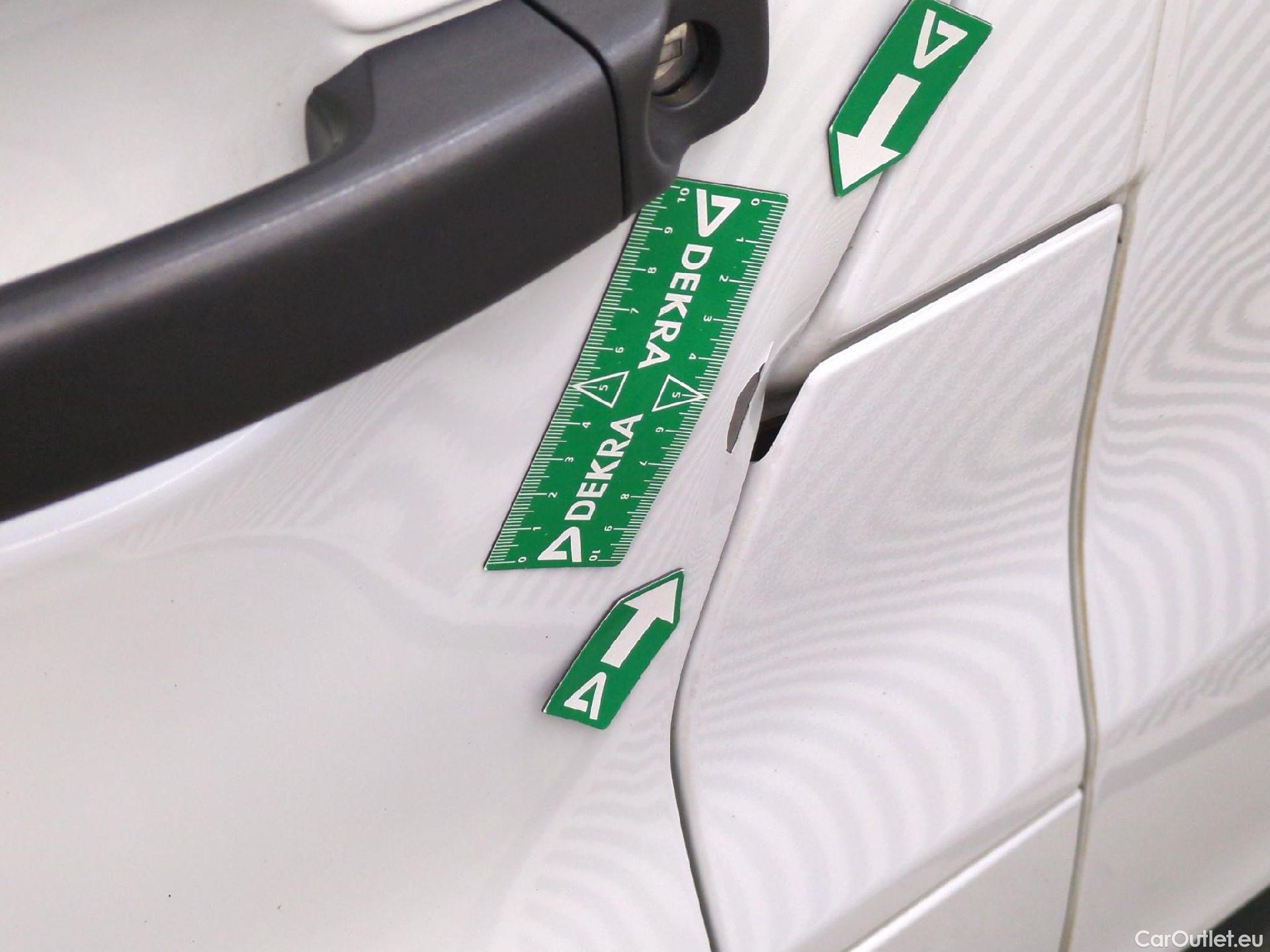  Renault  Trafic  III Fourgon Grand Confort L2H1 1200 1.6 dCi 125CV BVM6 E6 #23