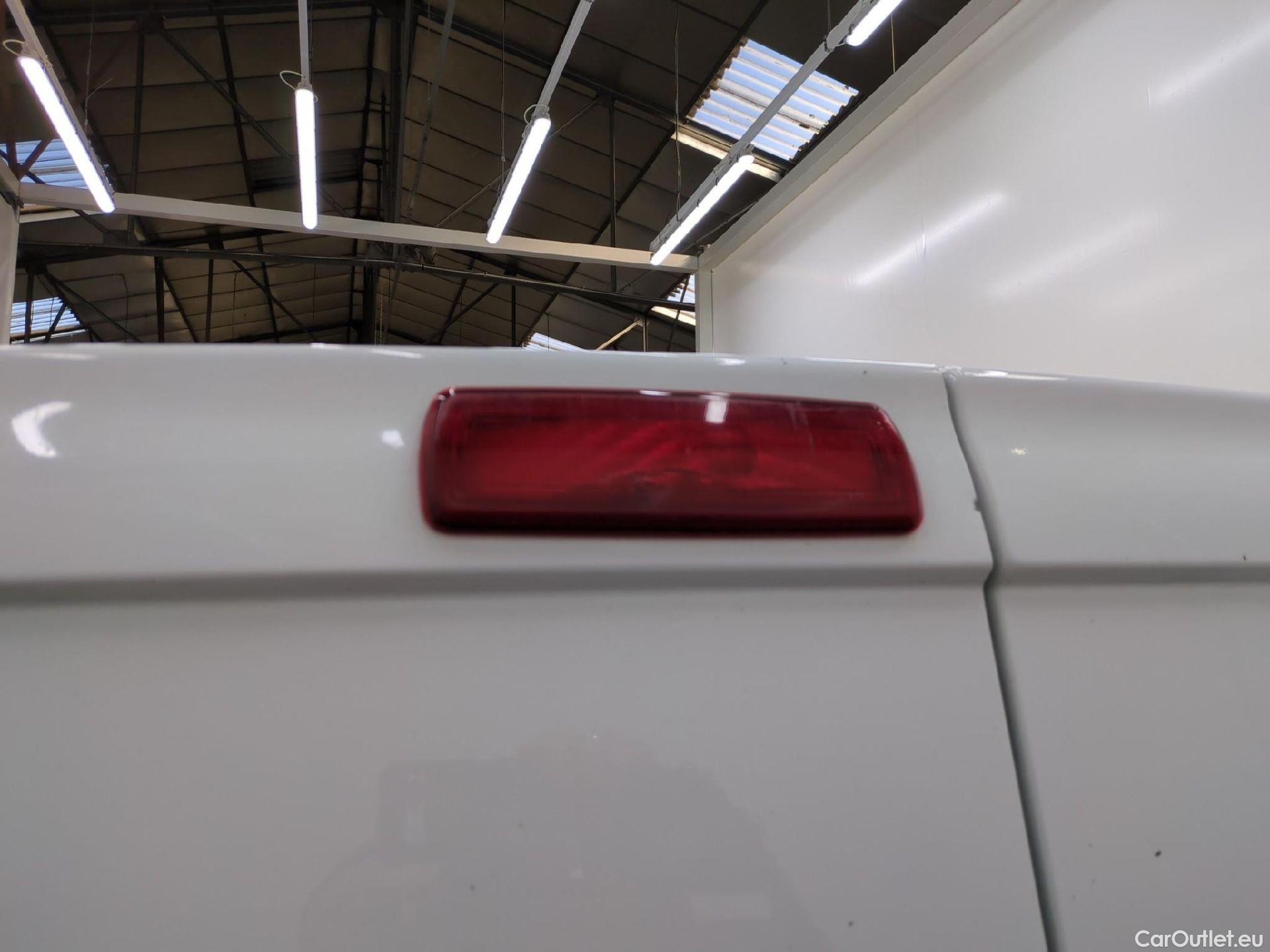  Renault  Trafic  III Fourgon Grand Confort L2H1 1200 1.6 dCi 125CV BVM6 E6 #28