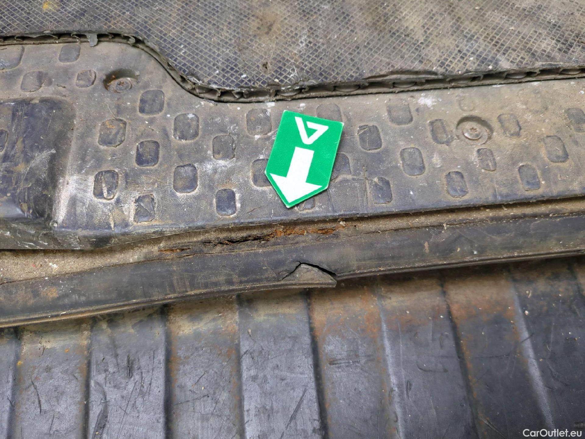  Renault  Trafic  III Fourgon Grand Confort L2H1 1200 1.6 dCi 125CV BVM6 E6 #7