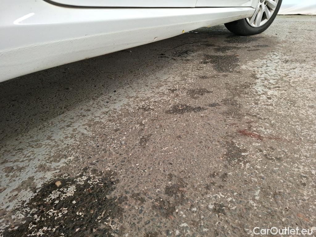  Renault  Megane  IV Berline 5pt. Business 1.5 dCi 115CV BVA7 E6d #13