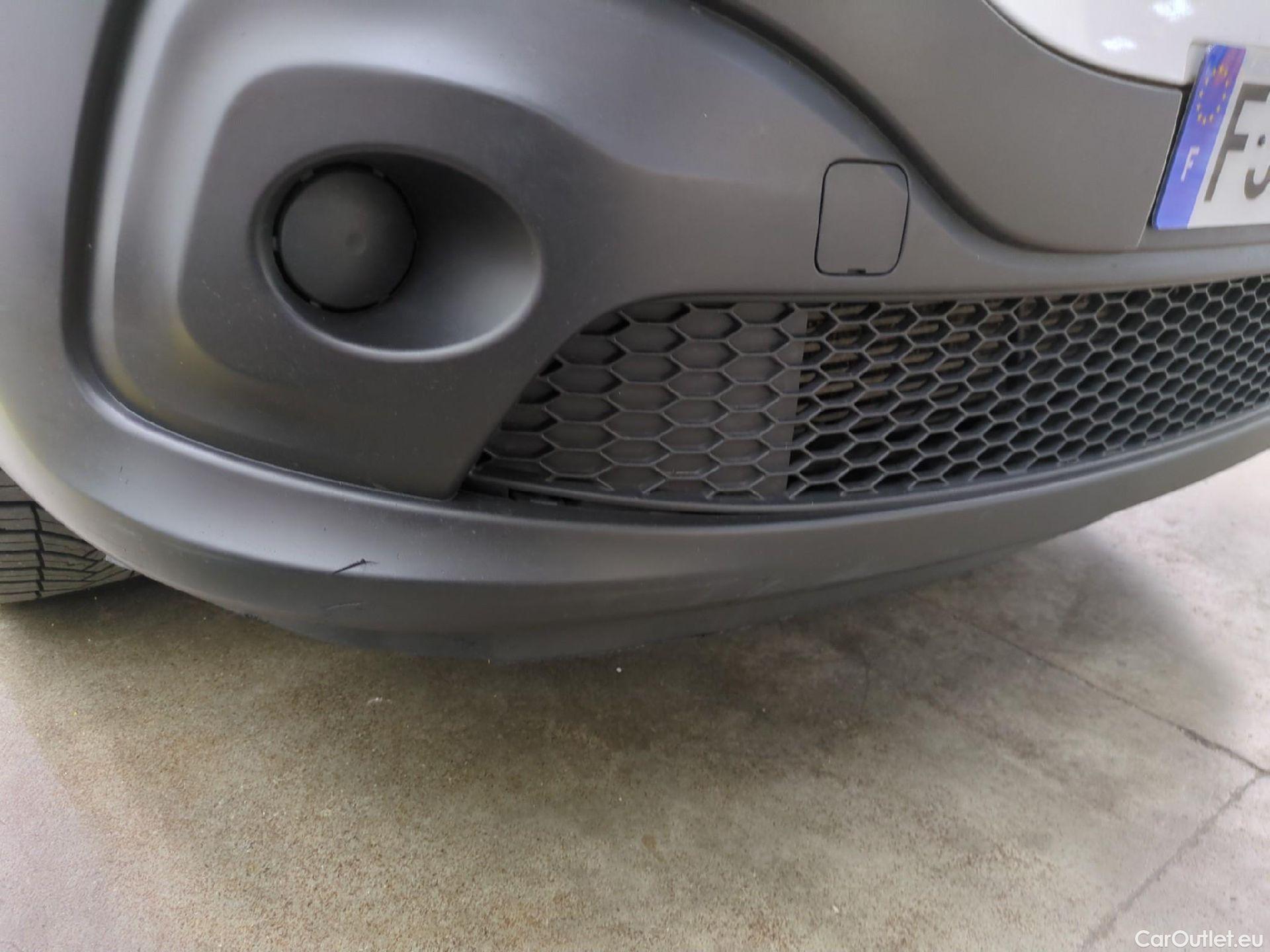  Renault  Trafic  III Fourgon Grand Confort L2H1 1200 1.6 dCi 125CV BVM6 E6 #22