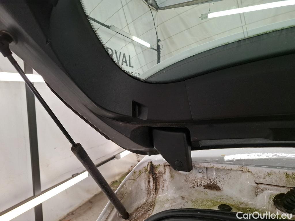  Renault  Megane  IV Berline 5pt. Business 1.5 dCi 115CV BVA7 E6d #27