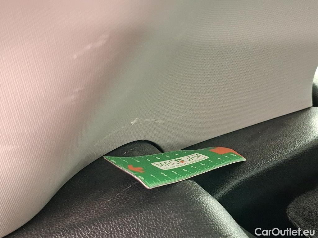  Renault  Megane  IV Berline 5pt. Business 1.5 dCi 115CV BVA7 E6d #18