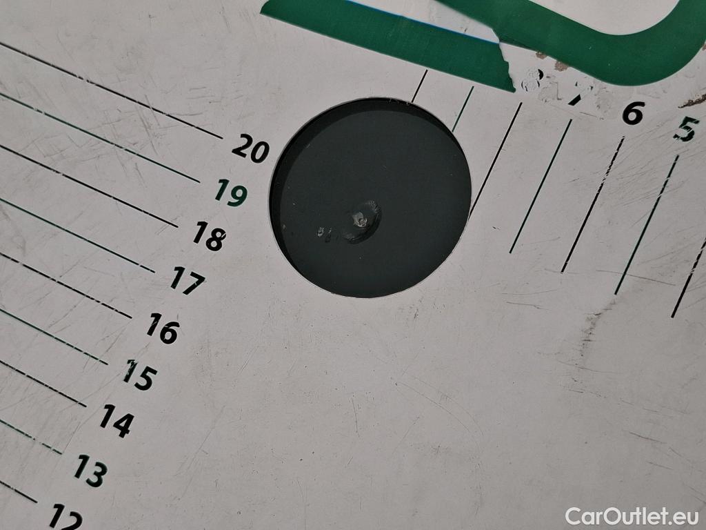  Renault  Megane  IV Berline 5 ptes. Société Air Nav 1.5 dCi 115CV BVM6 E6d #28