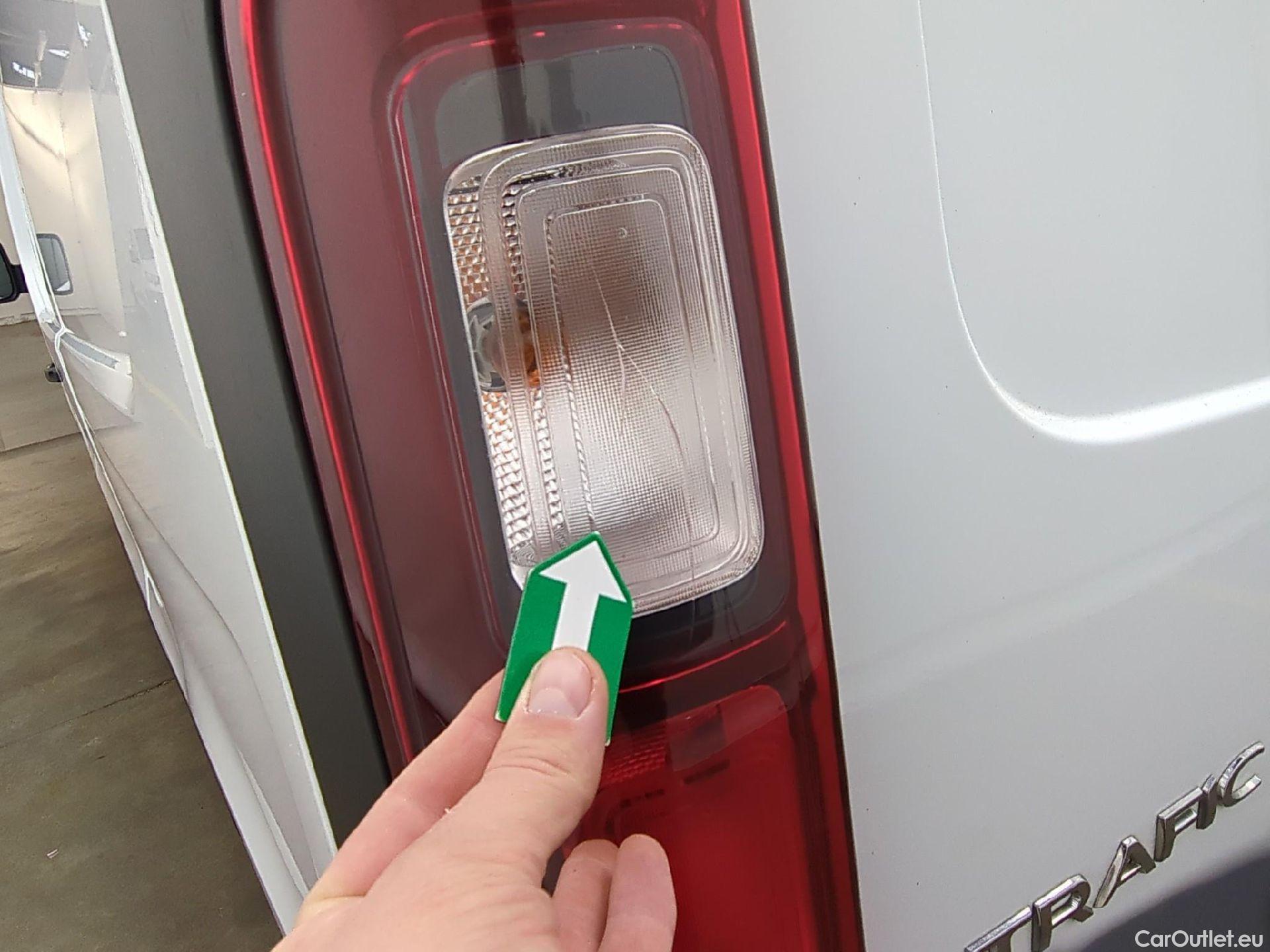  Renault  Trafic  III Fourgon Grand Confort L2H1 1200 1.6 dCi 125CV BVM6 E6 #25