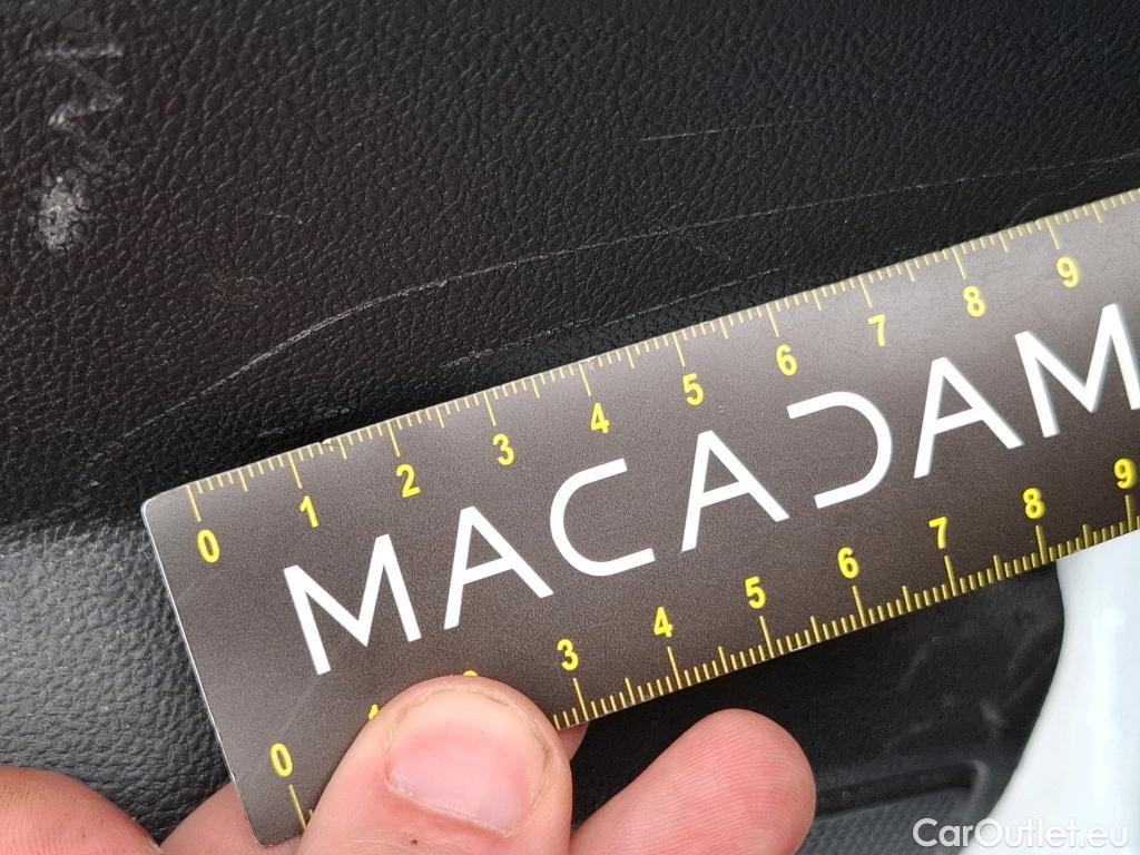  Renault  Megane  IV Berline 5 ptes. Société Air Nav 1.5 dCi 115CV BVM6 E6d #24