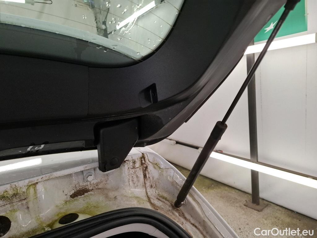  Renault  Megane  IV Berline 5pt. Business 1.5 dCi 115CV BVA7 E6d #25