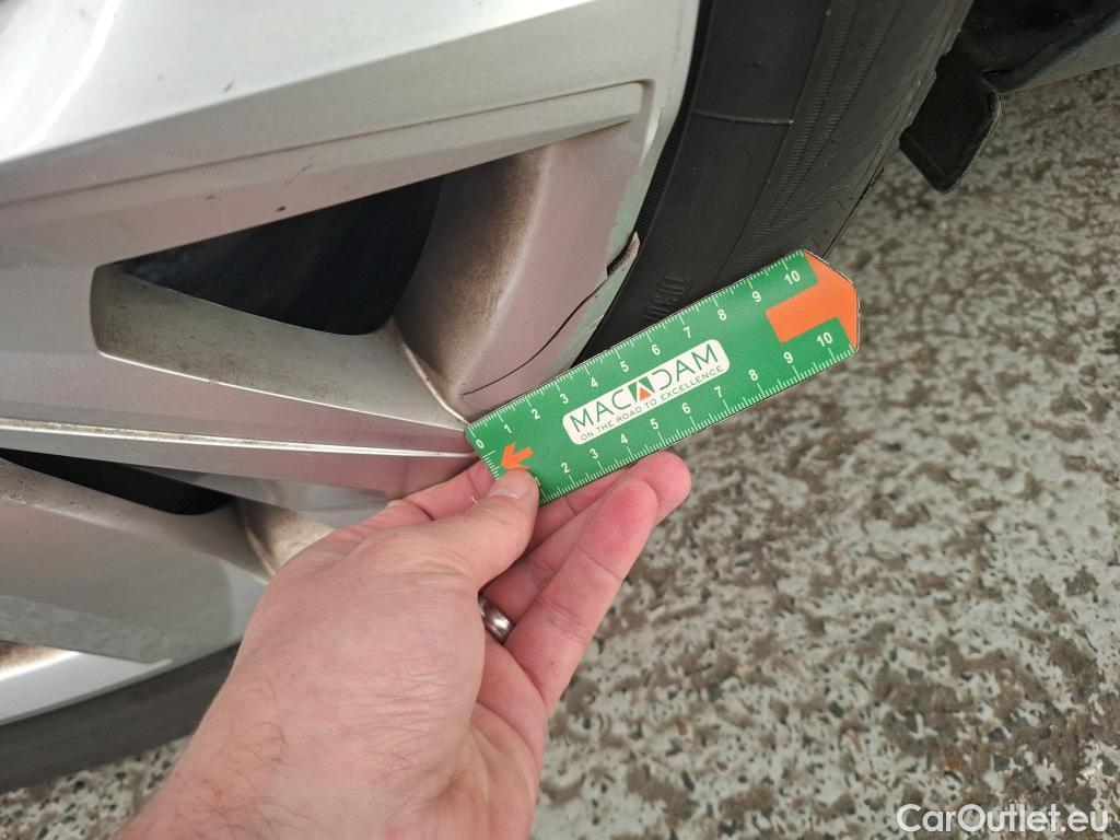  Renault  Megane  IV Grandtour Business 1.5 dCi 115CV BVM6 E6d / TRANSFO VP VF #25