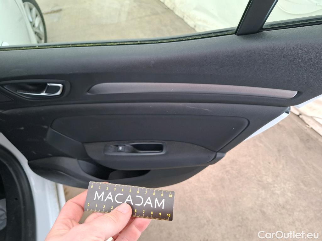  Renault  Megane  IV Berline 5 ptes. Société Air Nav 1.5 dCi 115CV BVM6 E6d #25