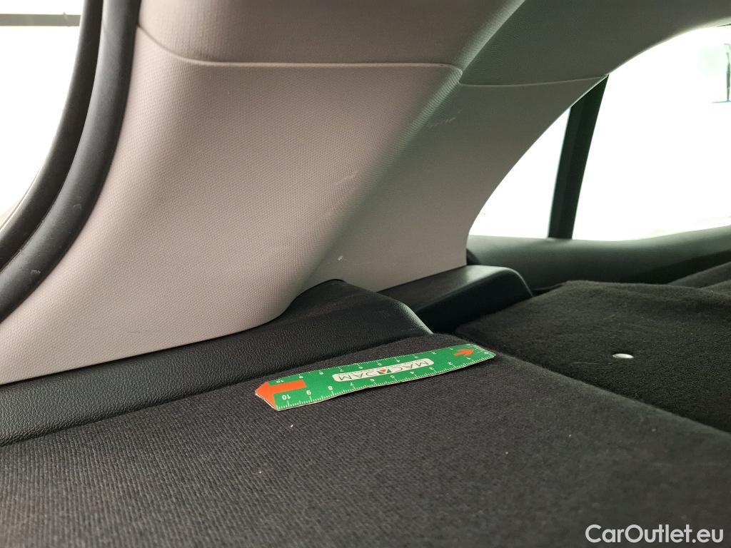  Renault  Megane  IV Berline 5pt. Business 1.5 dCi 115CV BVA7 E6d #17