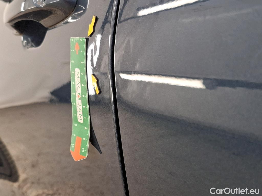  Ford  Focus FORD  SW / 2018 / 5P / Crossover 1.0 Flexifuel hybrid 125 Active Business #25