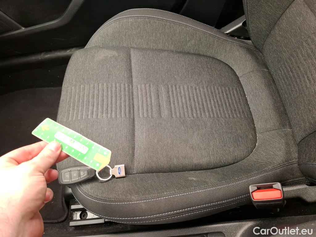  Ford  Focus FORD  SW / 2018 / 5P / Crossover 1.0 Flexifuel hybrid 125 Active Business #30