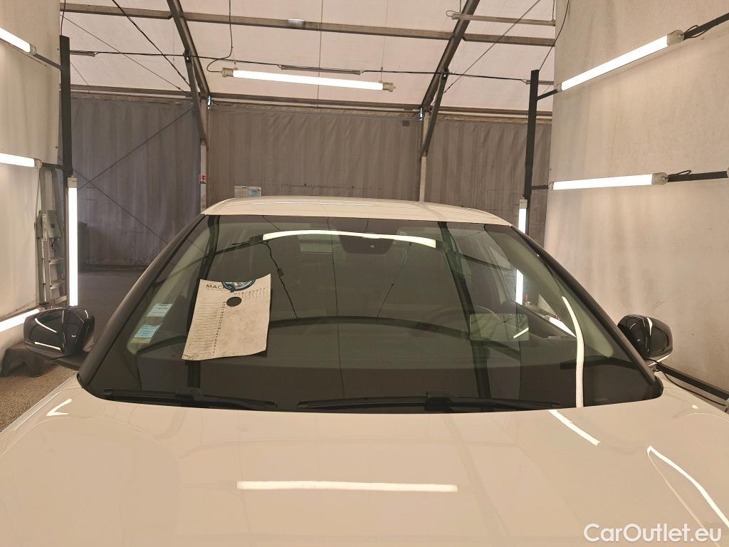  Citroen  C4  Berline Feel Pack 1.5 BlueHDI 130CV BVA8 E6d #1