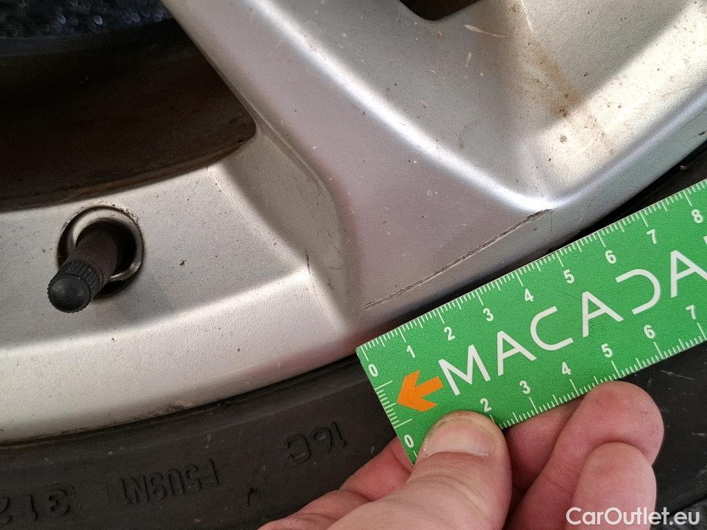  Ford  Kuga  Titanium Hybrid 2.5 190CV BVA6 E6dT #130