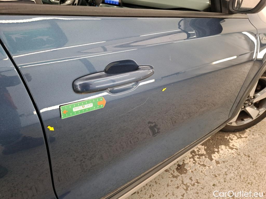  Ford  Focus FORD  SW / 2018 / 5P / Crossover 1.0 Flexifuel hybrid 125 Active Business #7