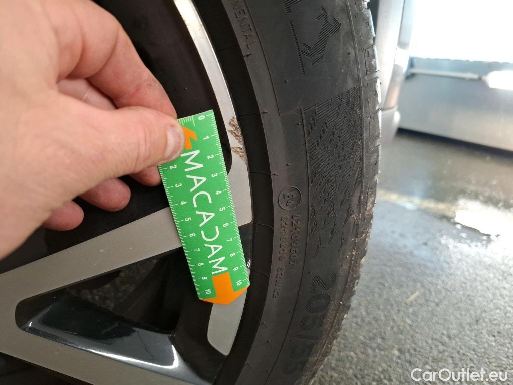  Citroen  C5 CITROEN  Aircross / 2018 / 5P / SUV Hybrid 225 ë-EAT8 Shine Pack #15