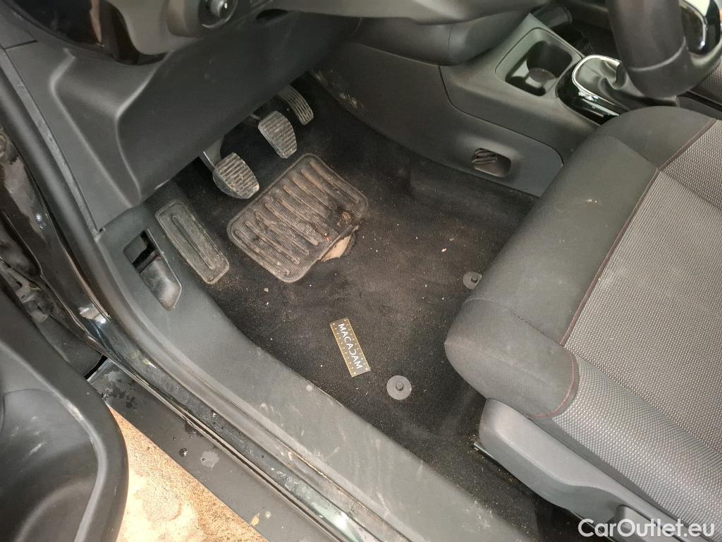  Citroen  C4 Cactus  Feel Business 1.5 BlueHDi 100CV BVM6 E6d #3