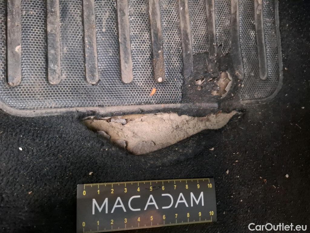  Citroen  C4 Cactus  Feel Business 1.5 BlueHDi 100CV BVM6 E6d #7