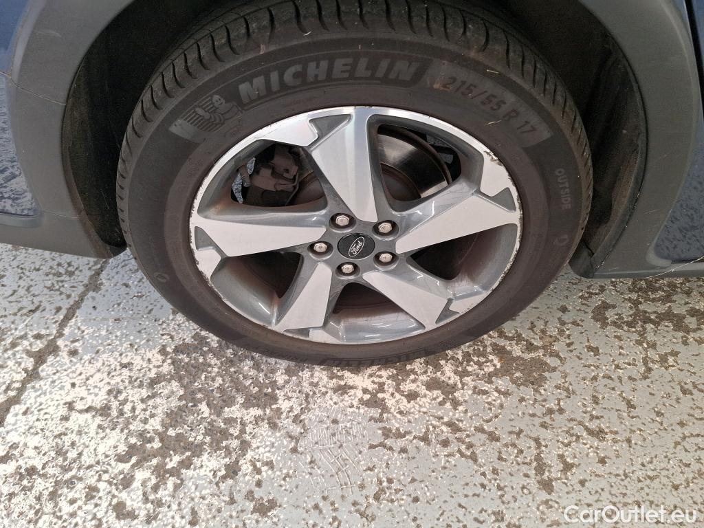  Ford  Focus FORD  SW / 2018 / 5P / Crossover 1.0 Flexifuel hybrid 125 Active Business #33