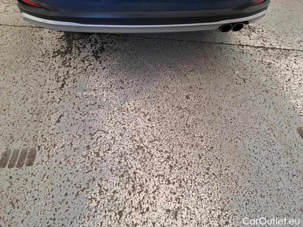  Ford  Focus FORD  SW / 2018 / 5P / Crossover 1.0 Flexifuel hybrid 125 Active Business #39