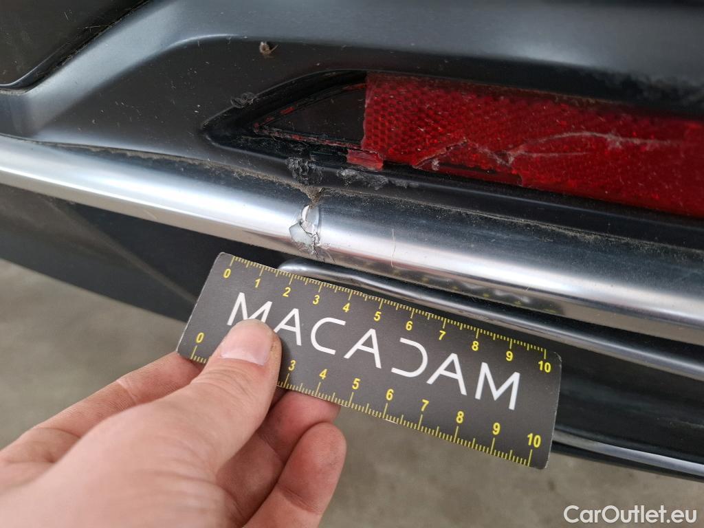  Audi  A4  Avant 30 TDI Business Line 2.0 TDI 135CV BVA7 E6d #10