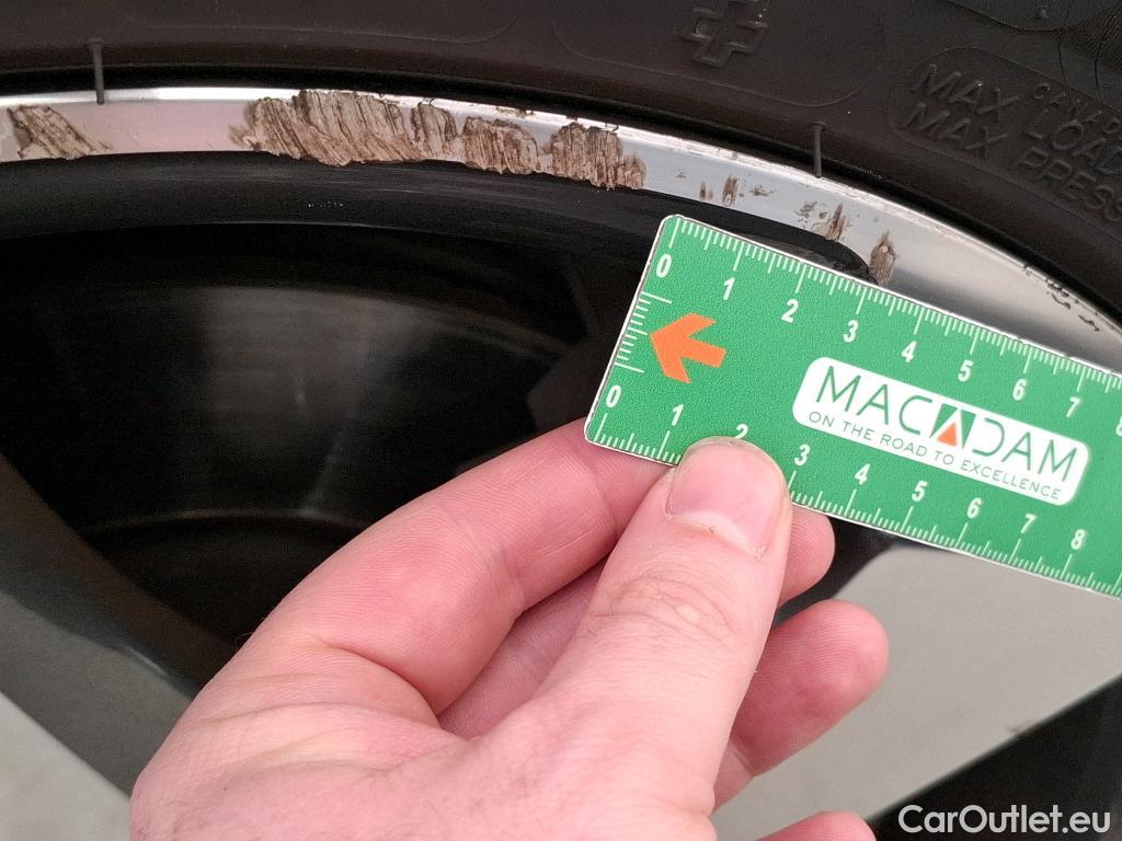  Ford  Focus FORD  SW / 2018 / 5P / Crossover 1.0 Flexifuel hybrid 125 Active Business #22