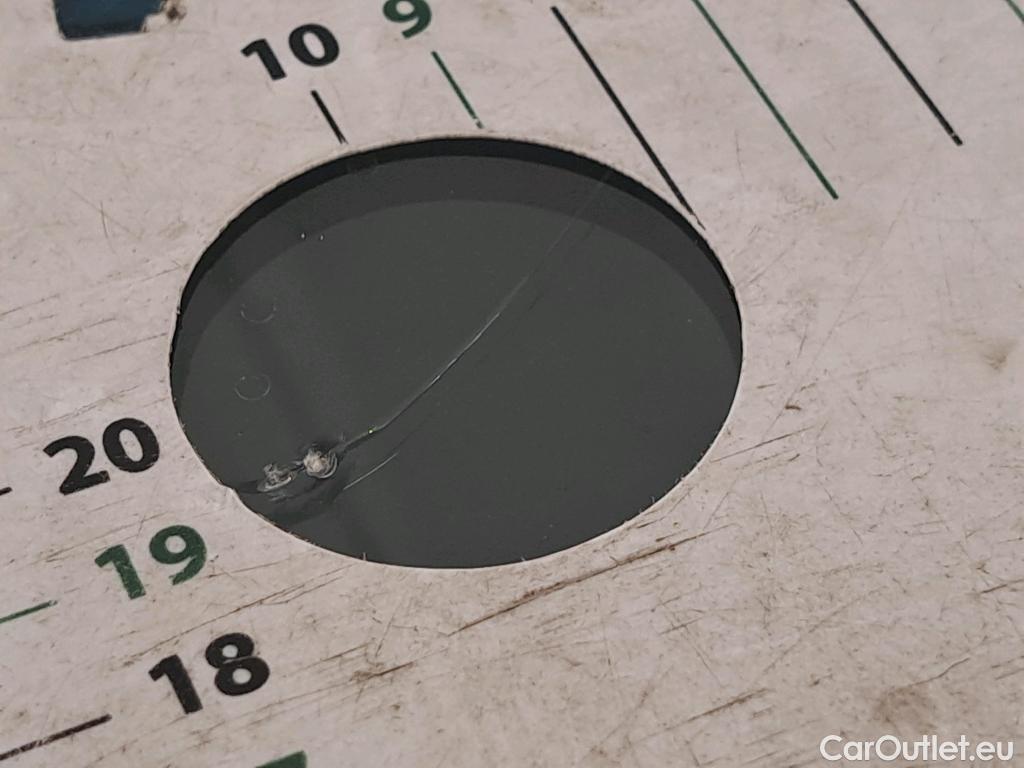  Citroen  C4  Berline Feel Pack 1.5 BlueHDI 130CV BVA8 E6d #2