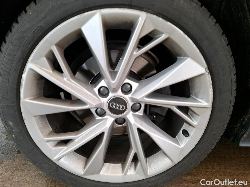  Audi  A5 Sportback AUDI  / 2019 / 5P / Berline 35 TFSI 150 S TRONIC 7 BUSI LINE SB #13