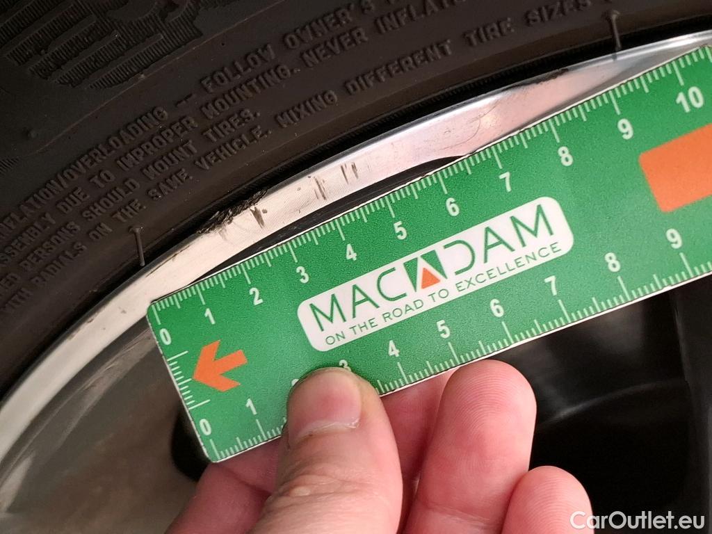  Ford  Focus FORD  SW / 2018 / 5P / Crossover 1.0 Flexifuel hybrid 125 Active Business #23