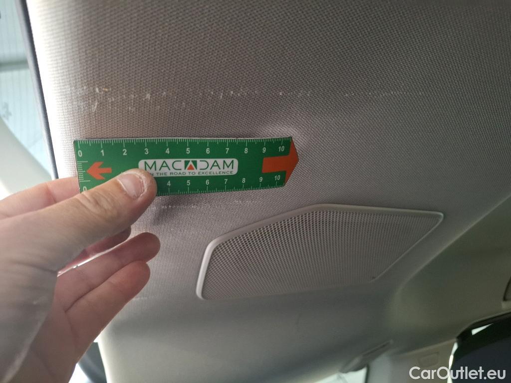  Bmw  Serie 3 BMW Série 3 Touring / 2022 / 5P / Break 316d 122ch Business Design BVA8 #2