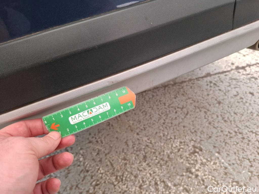  Ford  Focus FORD  SW / 2018 / 5P / Crossover 1.0 Flexifuel hybrid 125 Active Business #41