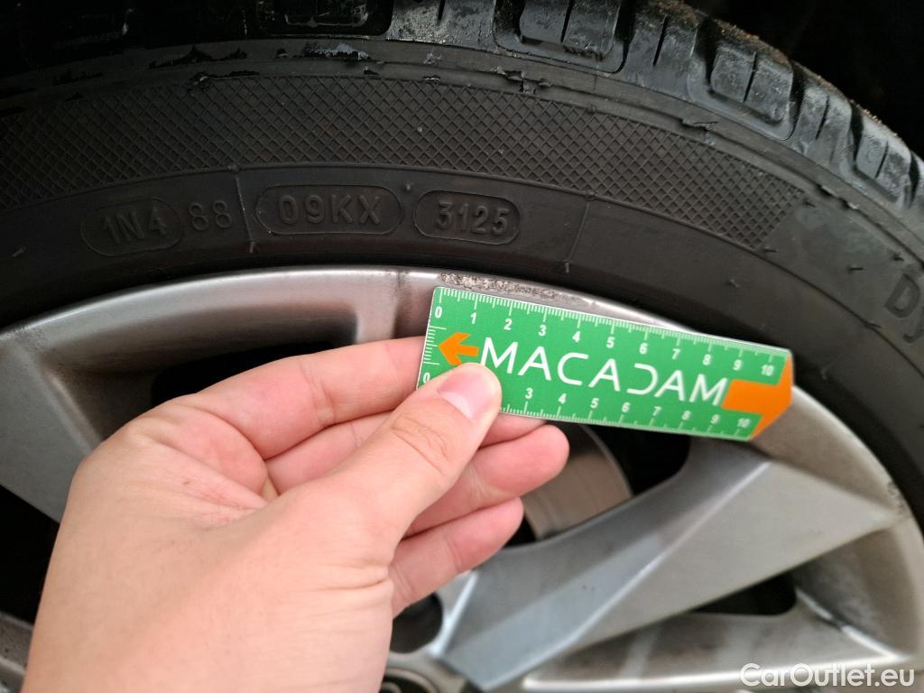  Audi  A5 Sportback AUDI  / 2019 / 5P / Berline 35 TFSI 150 S TRONIC 7 BUSI LINE SB #19