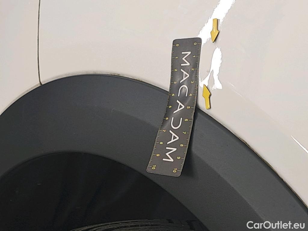  Citroen  C4  Berline Feel Pack 1.5 BlueHDI 130CV BVA8 E6d #19