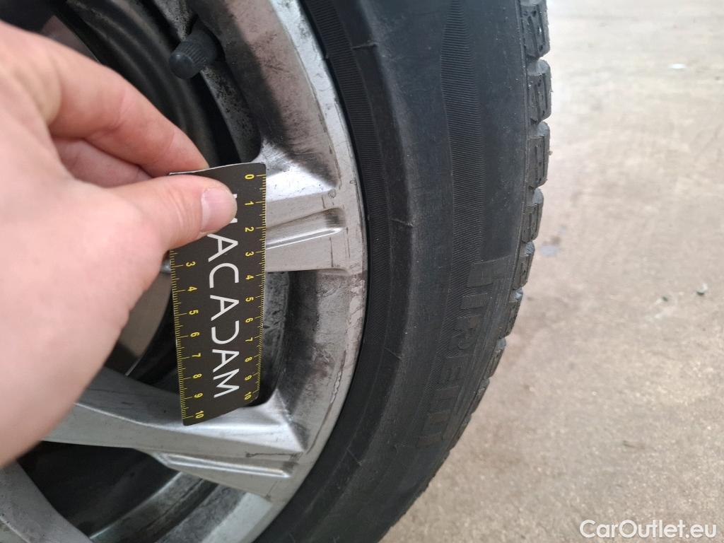  Audi  A4  Avant 35 TDI Business Line 2.0 TDI 165CV BVA7 E6d #8