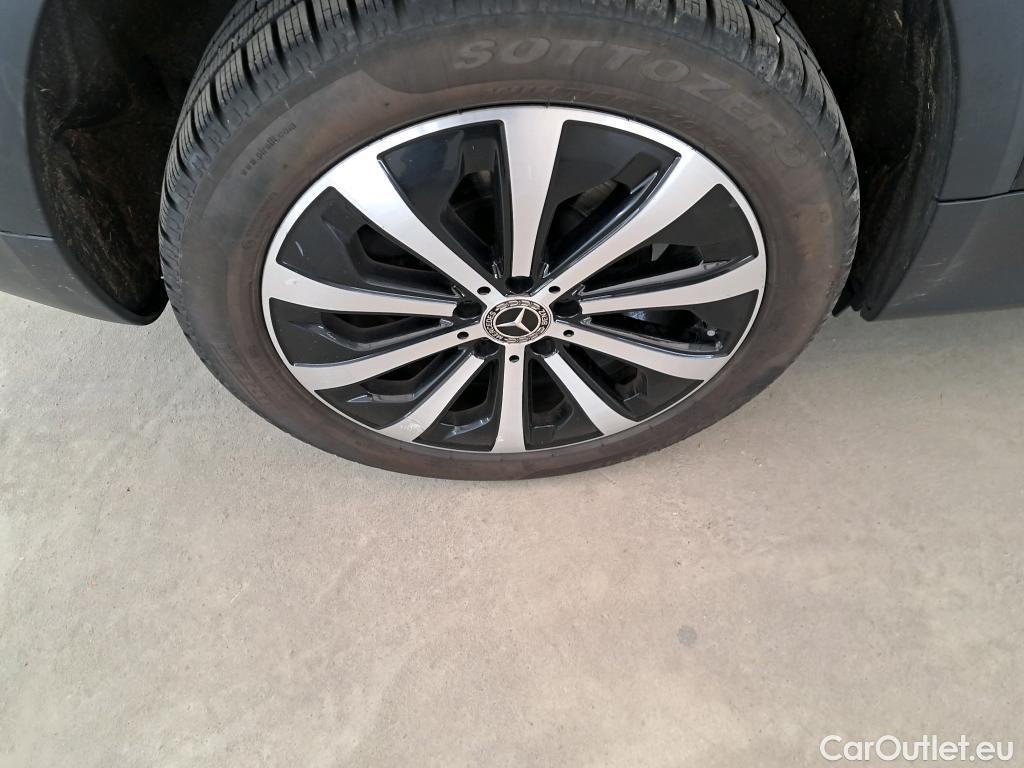  Mercedes  GLB MERCEDES-BENZ  / 2019 / 5P / SUV  200 d Business Line #3