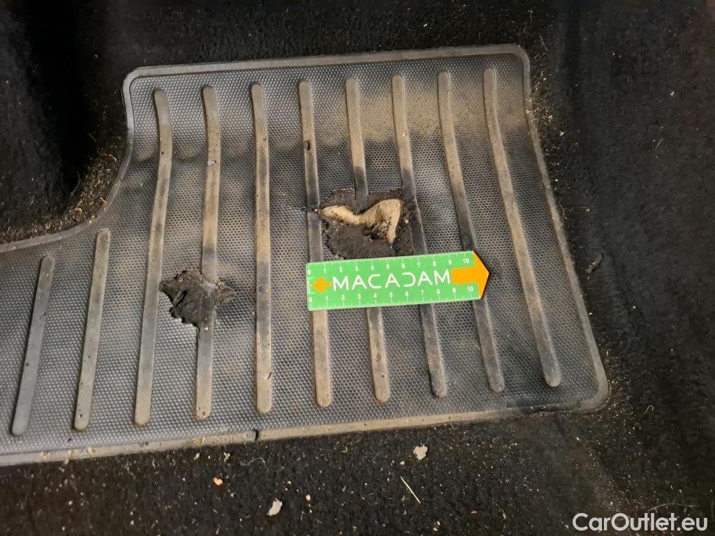  Peugeot  2008  Allure Business 1.5 HDi 110CV BVM6 E6d #1