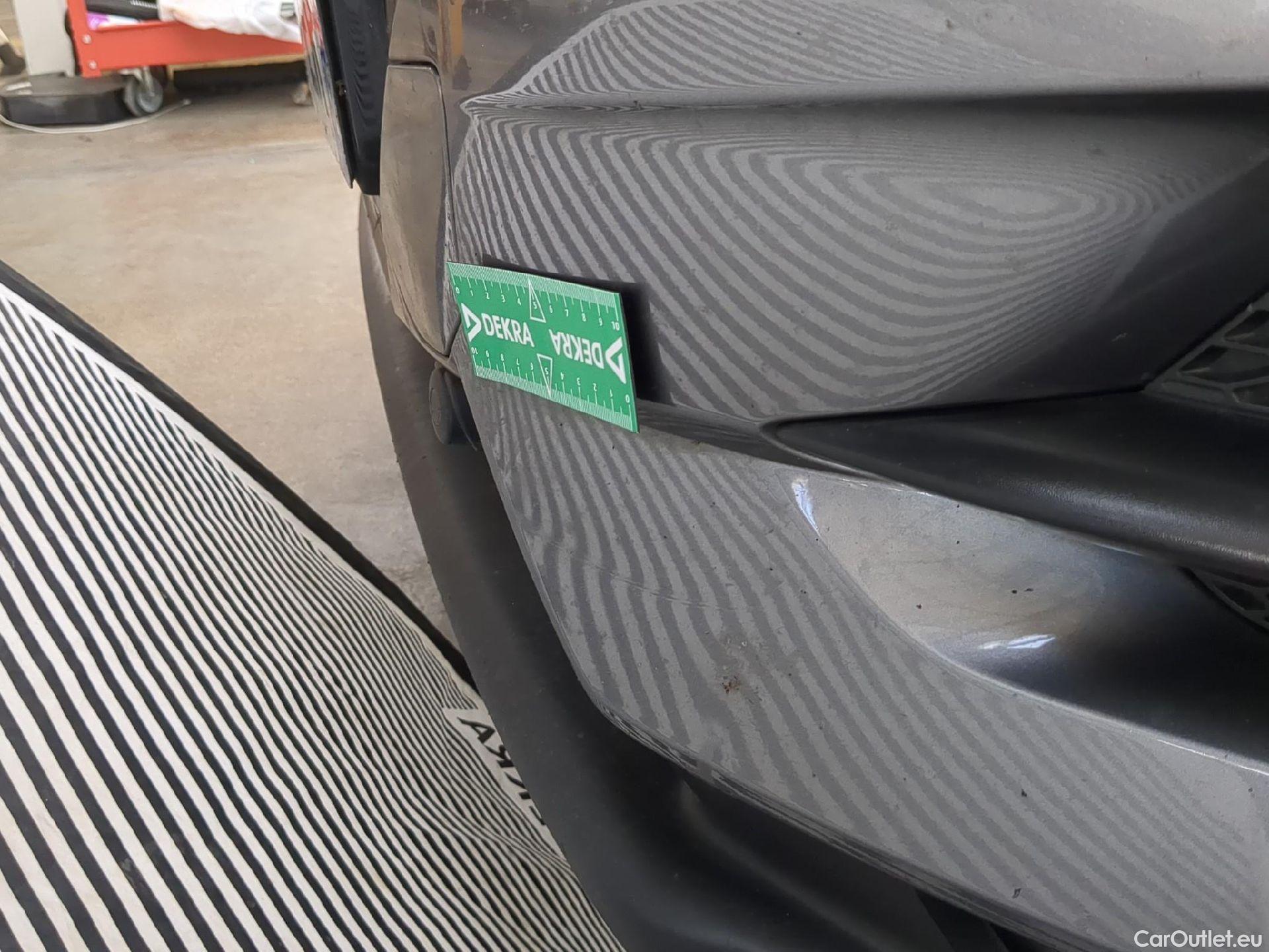  Nissan  Qashqai NISSAN  / 2017 / 5P / Crossover 1.5 DCI 115 DCT Business Edition #34