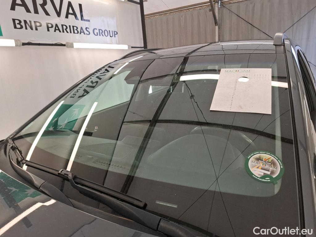  Hyundai  Konna HYUNDAI Kona / 2020 / 5P / SUV 1.6 CRDI 136 HYBRID 48V DCT-7 BUSINESS #29