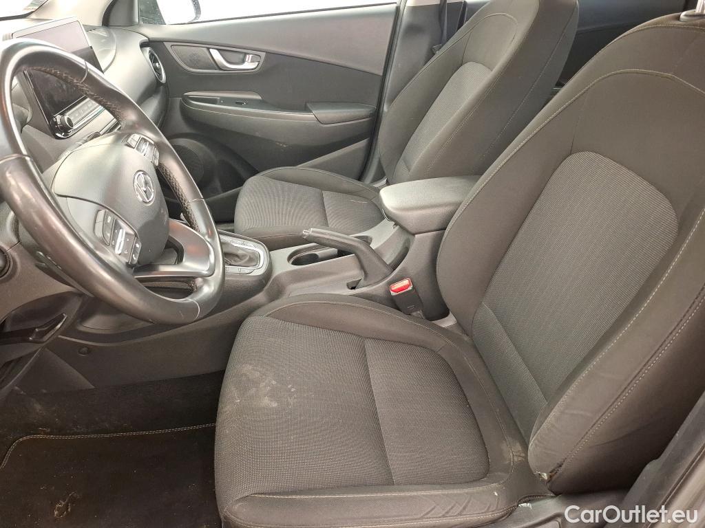  Hyundai  Konna HYUNDAI Kona / 2020 / 5P / SUV 1.6 CRDI 136 HYBRID 48V DCT-7 BUSINESS #38