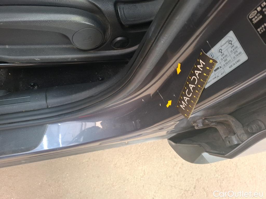  Hyundai  Santa Fe  Intuitive Hybrid 2WD 1.6 T-GDi 230CV BVA6 7 Sieges E6d #55