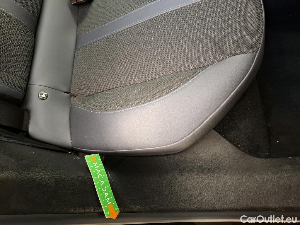  Peugeot  2008  Allure 1.5 HDi 100CV BVM6 E6d #20