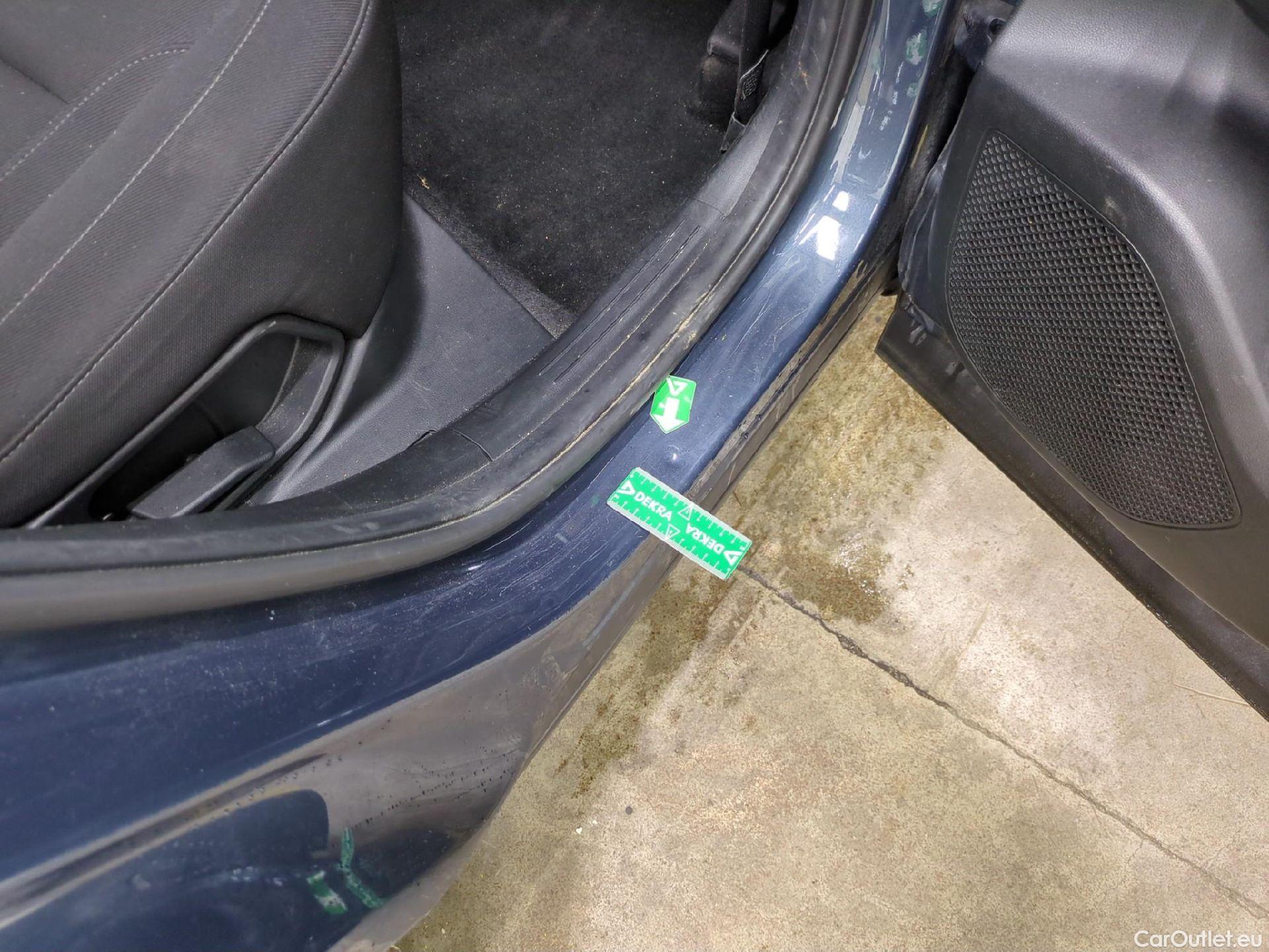  Hyundai  Tucson  Business Mild-Hybrid 2WD 1.6 CRDI 135CV BVA7 E6d #36