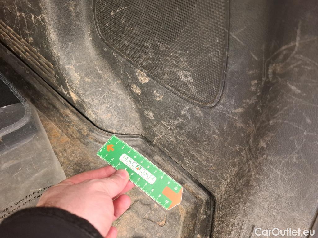  Hyundai  Konna HYUNDAI Kona / 2020 / 5P / SUV 1.6 CRDI 136 HYBRID 48V DCT-7 BUSINESS #11