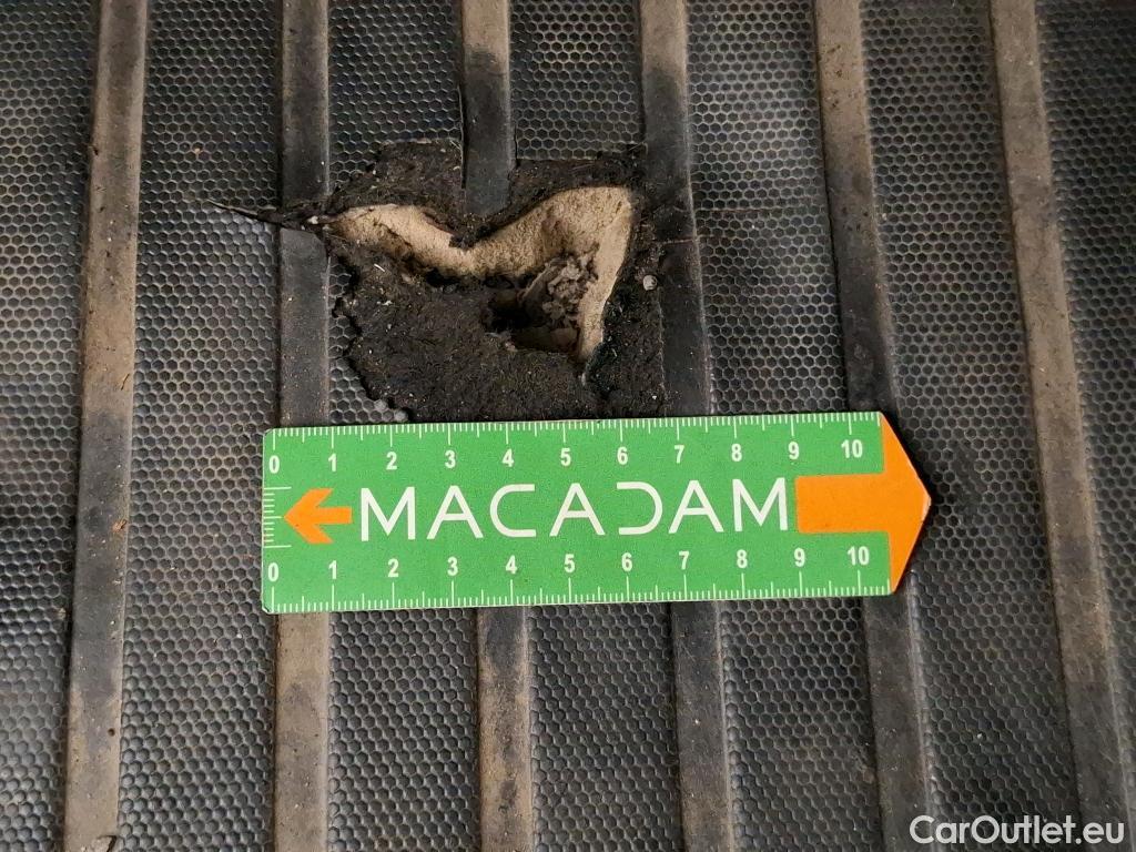  Peugeot  2008  Allure Business 1.5 HDi 110CV BVM6 E6d #2