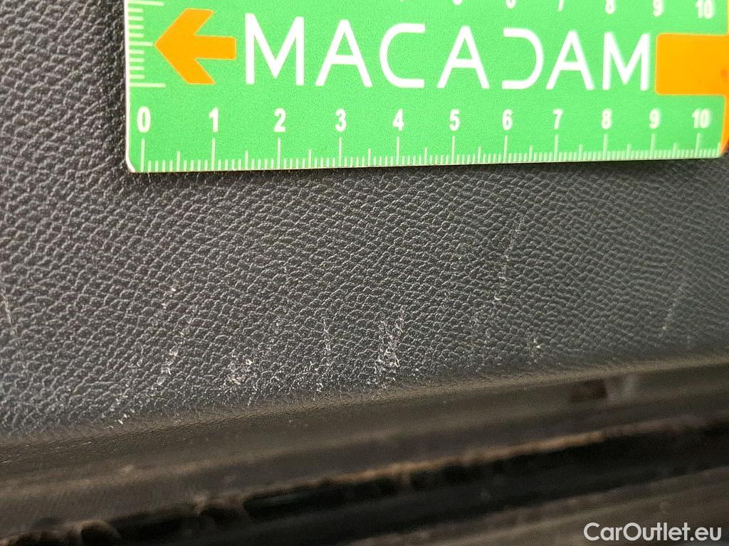  Peugeot  2008  Allure 1.5 HDi 100CV BVM6 E6d #16